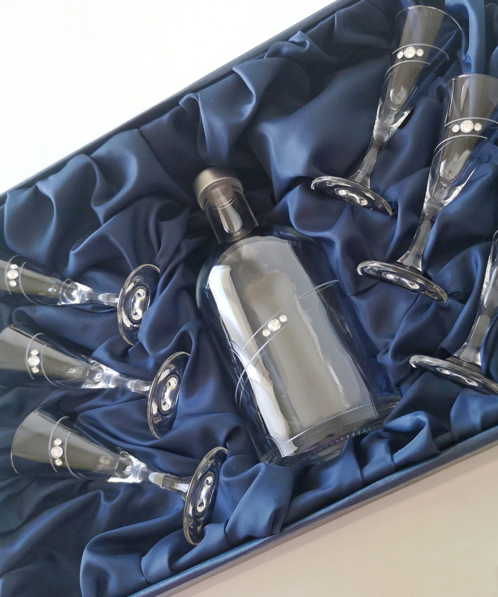 Spiral Gradim crystals, likér set fľaša 0,5 l (0,7 l) + 6 ks kalich 30 ml - Image 3